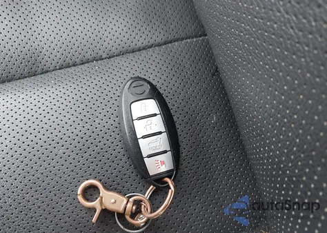 2016 Nissan Rogue Sl из США, поврежденный, VIN 5N1AT2MV0GC783676